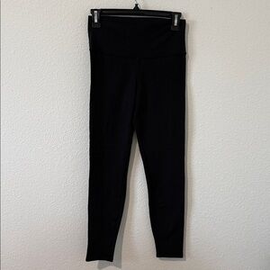 ALO Yoga Black High-Waisted Leggings Size 6